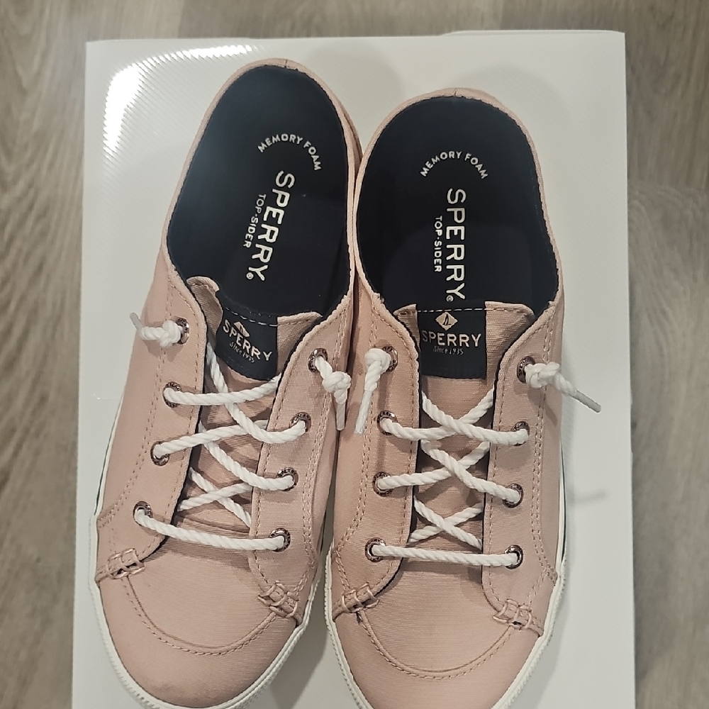 Sperry Pink Sneakers Casual Slip-On